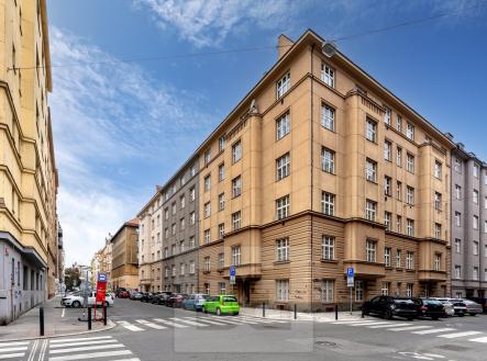 Prodej bytu, 3+kk, 97 m²