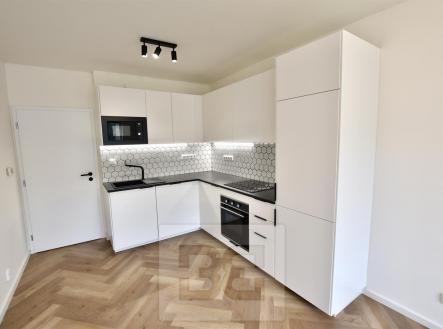 Pronájem bytu, 2+kk, 50 m²
