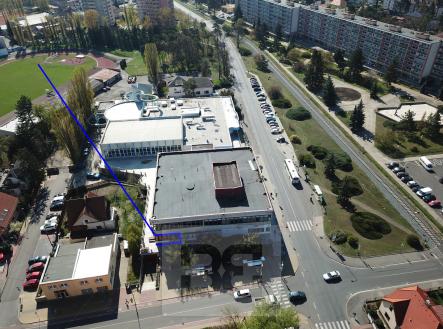 Pronájem obchodní prostor, 150 m²