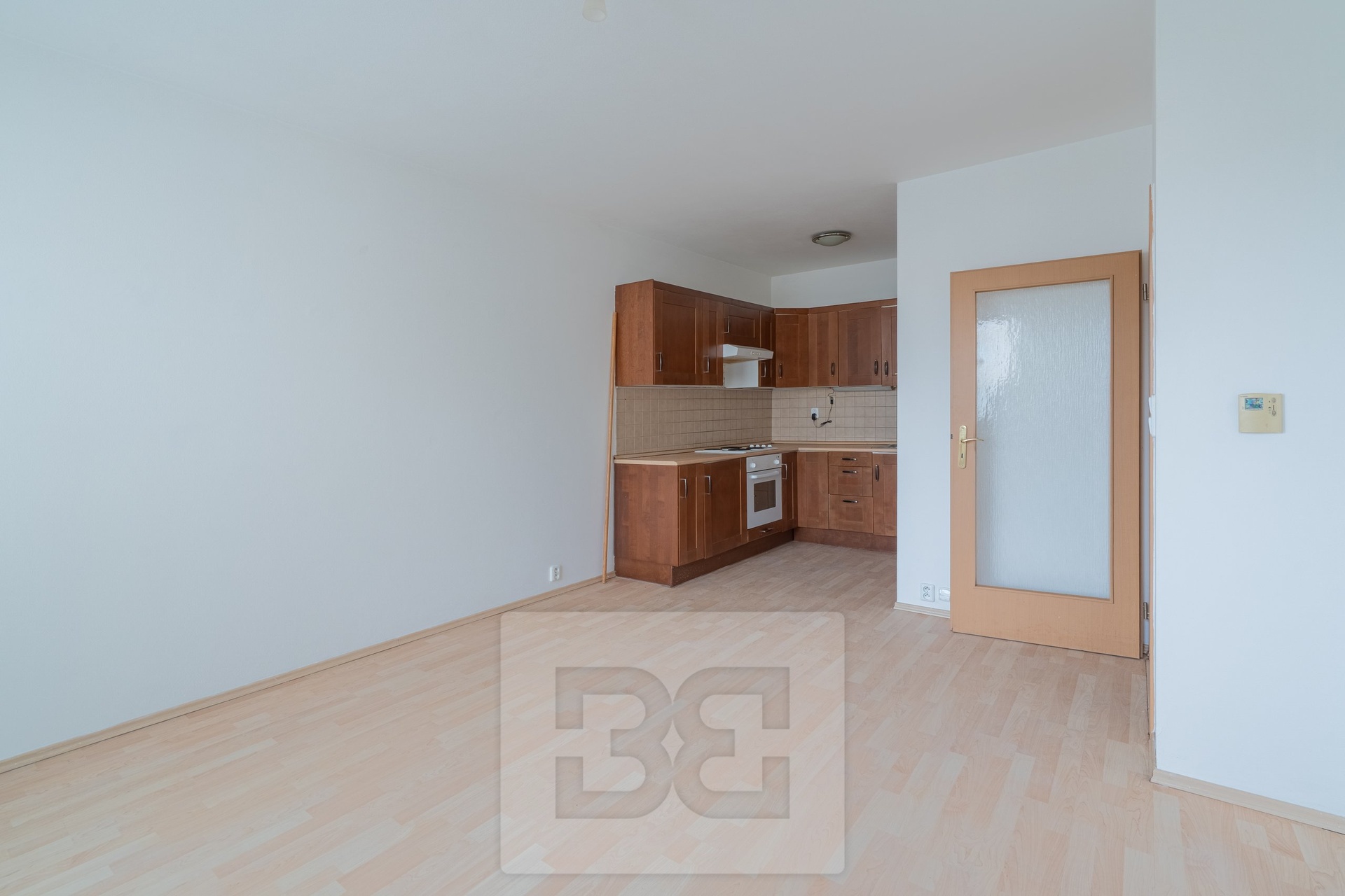 Pronájem bytu 2+kk 43 m², Praha - Hostivař