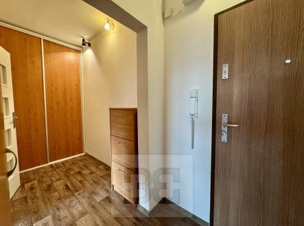 Pronájem bytu, 2+kk, 48 m²