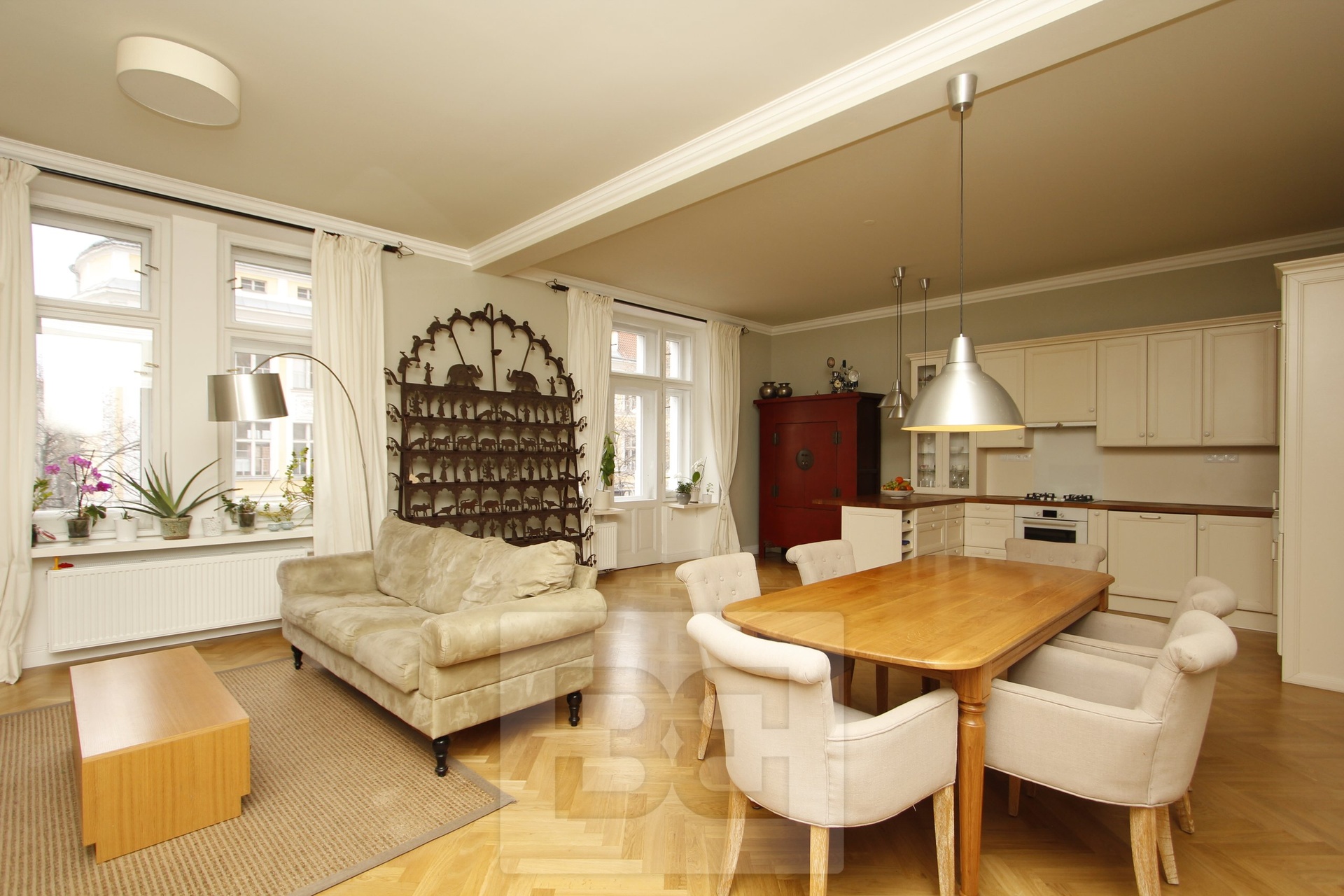 Byt 4+kk s balkonem, Kodaňská - Praha 145m2.