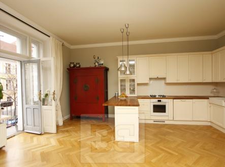 Pronájem bytu, 4+kk, 145 m²