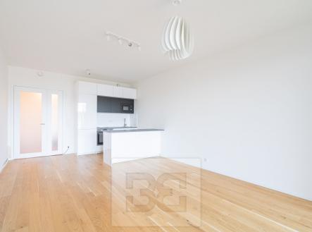 Pronájem bytu, 2+kk, 63 m²