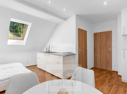 Pronájem bytu, 2+kk, 40 m²
