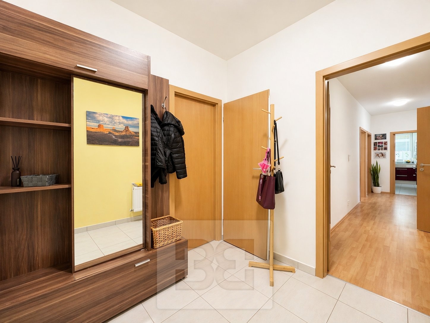 37DF34FA-9AF7-417A-87F8-9AB1EB3ABD9E