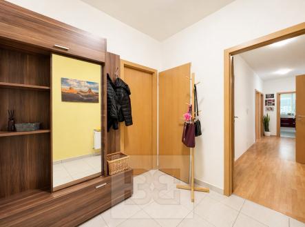 Pronájem bytu, 3+kk, 94 m²