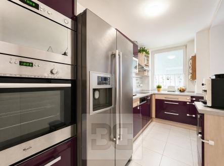 Pronájem bytu, 3+kk, 94 m²
