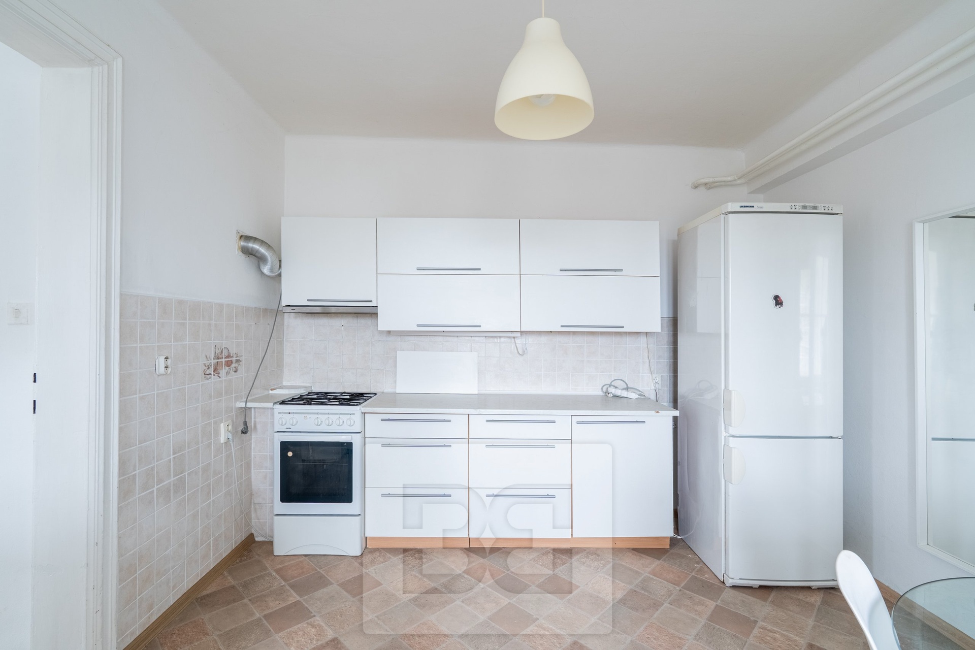 Pronájem bytu 2+kk, 36 m² - Praha - Libeň