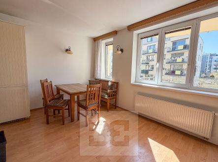 Pronájem bytu, 3+1, 78 m²