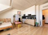 Pronájem bytu, 1+kk, 38 m²