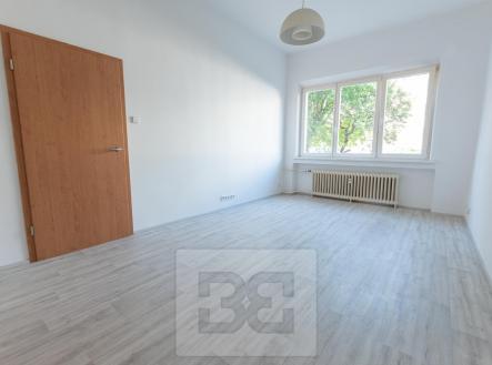 Pronájem bytu, 2+kk, 47 m²
