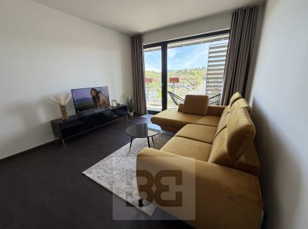 Pronájem bytu, 2+kk, 58 m²