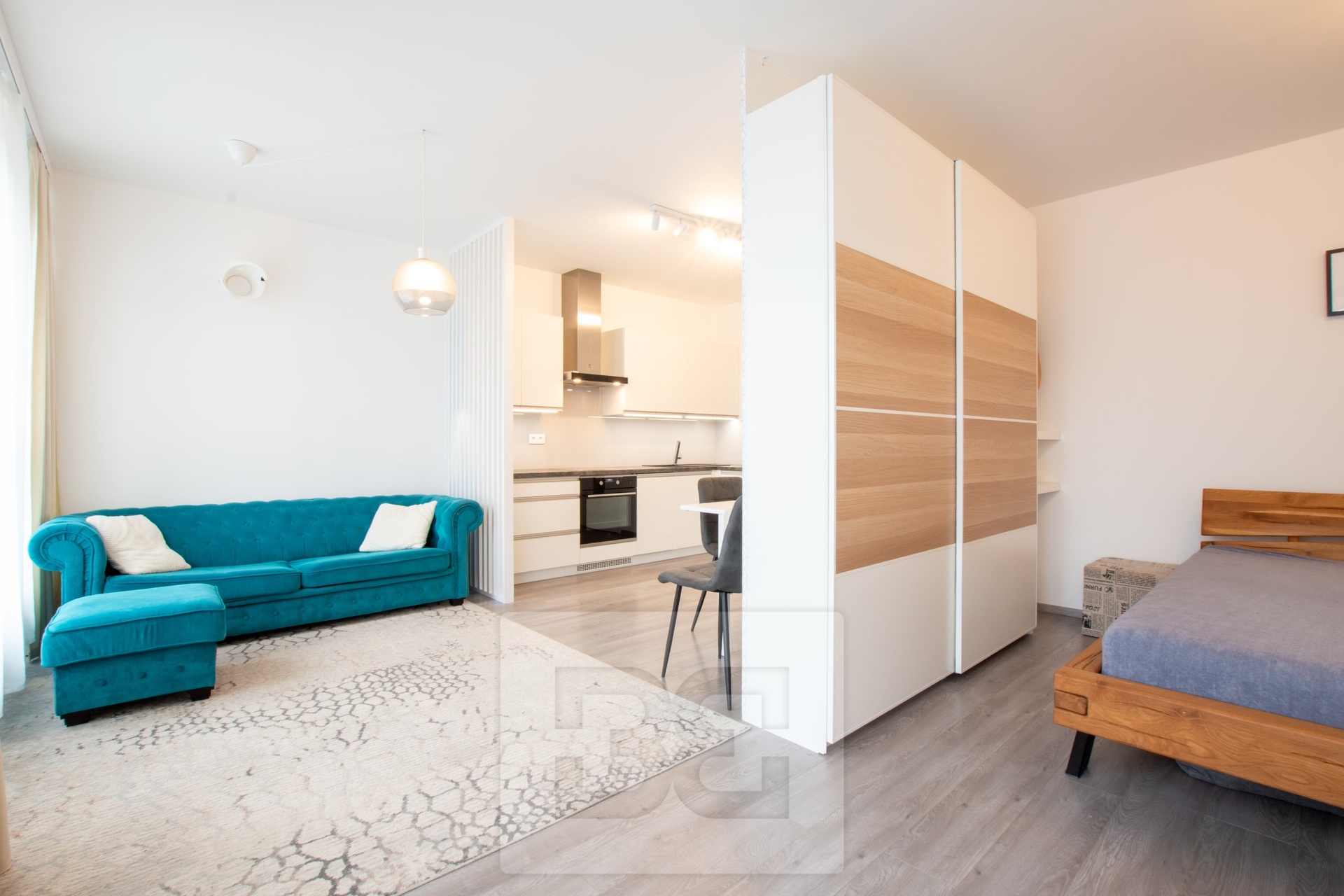Pronájem byty 1+kk, 44 m² - Beroun