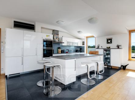 Prodej bytu, 4+kk, 135 m²