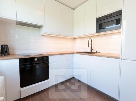 Pronájem bytu, 3+kk, 59 m²