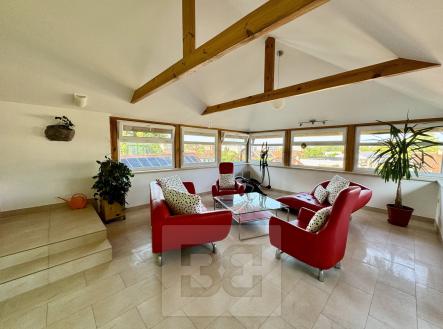 Pronájem bytu, 3+kk, 195 m²