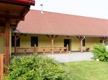 Pronájem domu/vily, 140 m²