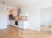 Pronájem bytu, 3+kk, 70 m²