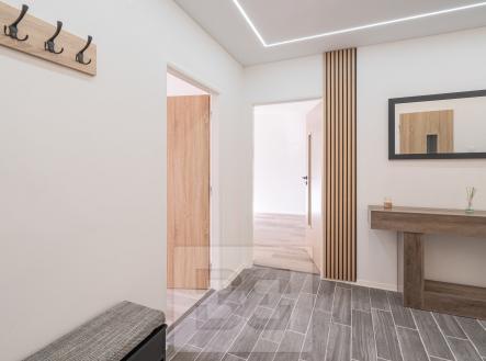 Pronájem bytu, 2+1, 52 m²