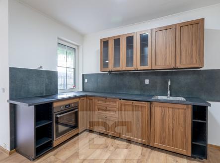 Pronájem bytu, 4+kk, 120 m²