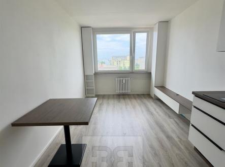 Pronájem bytu, 1+kk, 23 m²