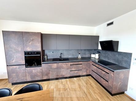 Pronájem bytu, 4+kk, 123 m²