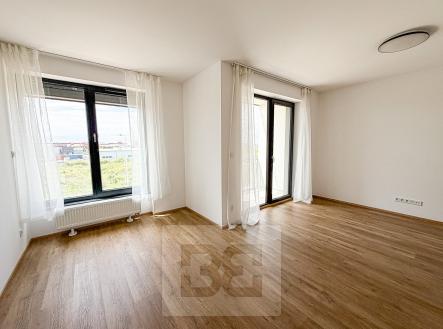 Pronájem bytu, 1+kk, 34 m²