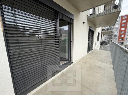 Pronájem bytu, 2+kk, 56 m²