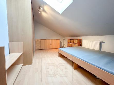 Pronájem bytu, 2+kk, 51 m²