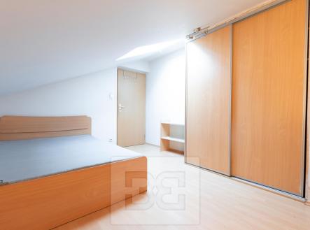 Pronájem bytu, 2+kk, 51 m²