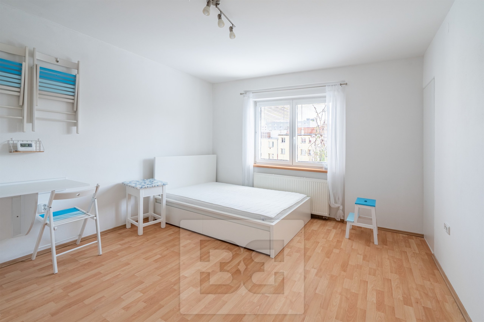 Pronájem bytu 1+kk 25 m², Praha - Strašnice
