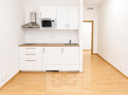 Pronájem bytu, 1+kk, 28 m²