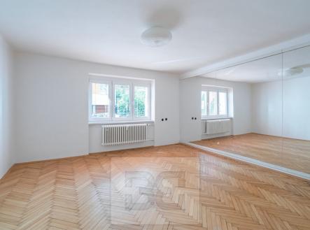 Pronájem bytu, 2+1, 75 m²