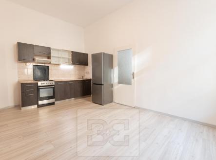 Pronájem bytu, 2+kk, 43 m²