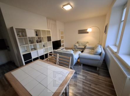 Pronájem bytu, 2+kk, 65 m²