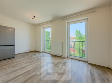Pronájem bytu, 1+kk, 27 m²