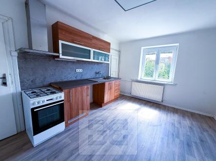 Pronájem bytu, 2+kk, 41 m²