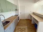 Pronájem bytu, 2+kk, 68 m²
