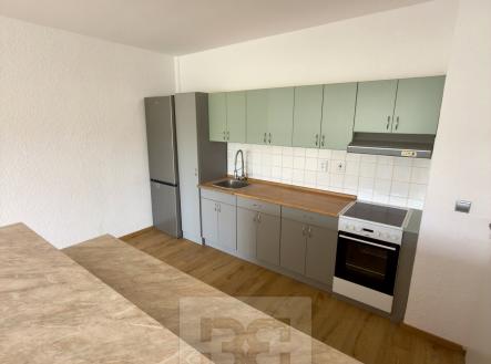 Pronájem bytu, 2+kk, 68 m²