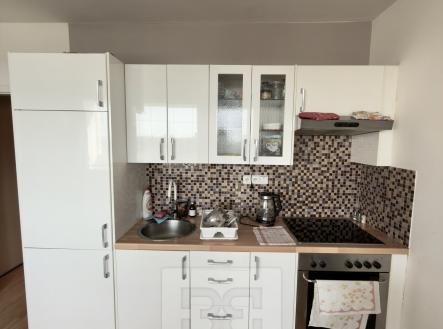 Pronájem bytu, 1+kk, 34 m²