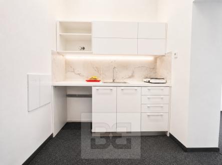 Pronájem bytu, 1+1, 40 m²