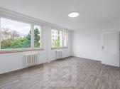 Pronájem bytu, 1+kk, 33 m²
