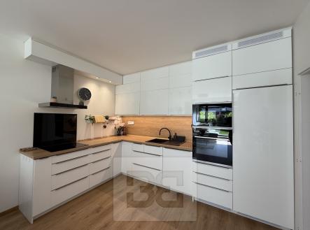 Pronájem bytu, 2+kk, 59 m²