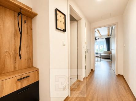 Pronájem bytu, 3+kk, 80 m²