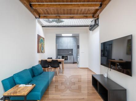 Pronájem bytu, 2+kk, 60 m²
