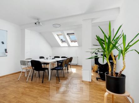 Prodej bytu, 4+kk, 134 m²