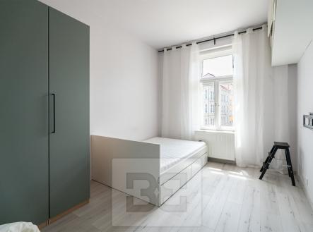 Pronájem bytu, 1+1, 33 m²