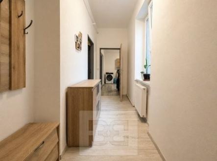 Pronájem bytu, 2+kk, 60 m²