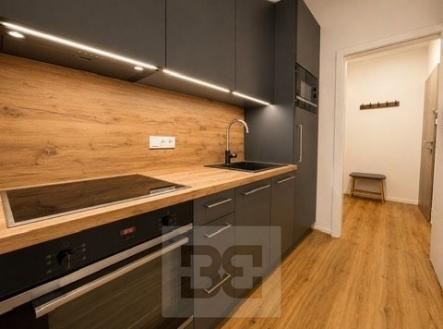 Pronájem bytu, 1+kk, 30 m²